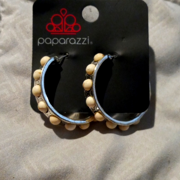 Paparazzi hoop earrings